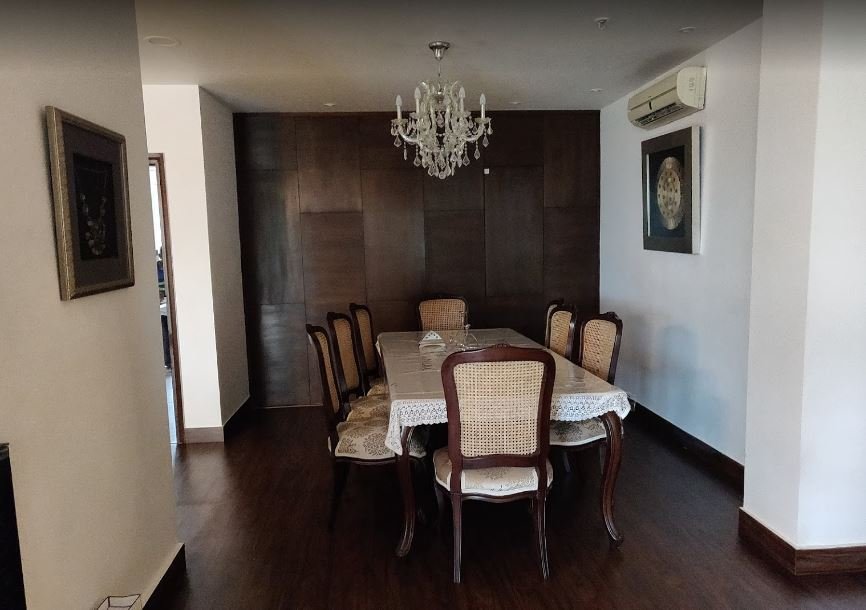 DLF The Aralias Gallery 2